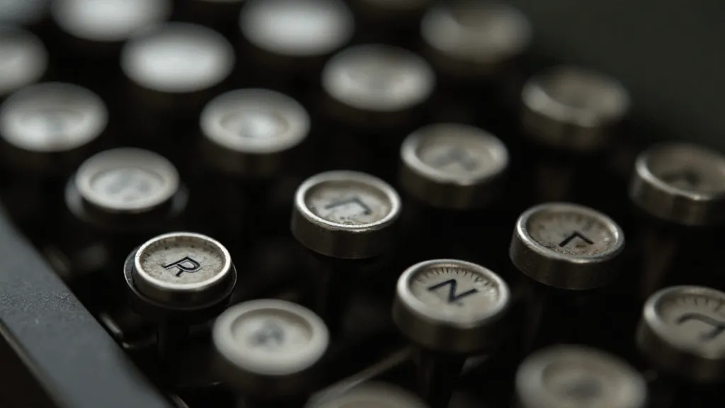 Detail of a Remington No. 2 typewriter font.